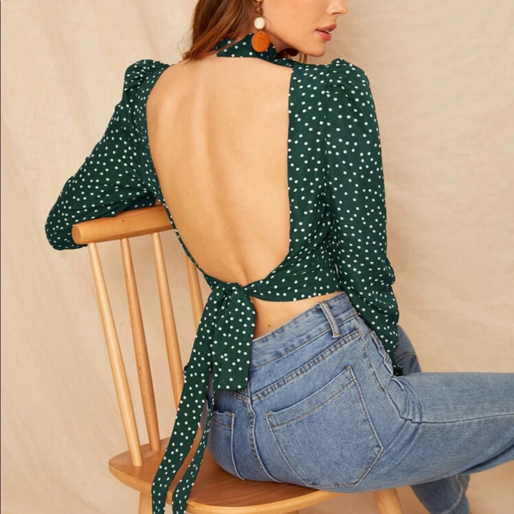 NWOT! Backless polka dot crop top